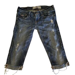 Hollister Vintage So Cal Stretch Distressed Denim Bermuda Shorts Size 24